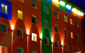 1st Creatif Hotel Elephant